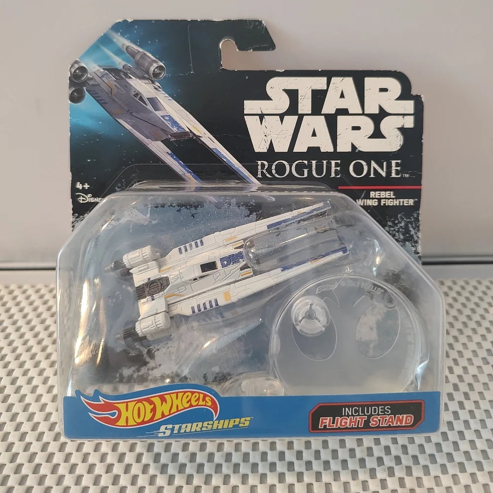 Hot Wheels Starships Rogue One Rebel U-Wing Fighter Star Wars Die-Cast NWT Disne
